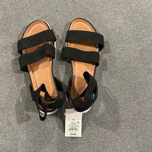 NWT Target Sandals